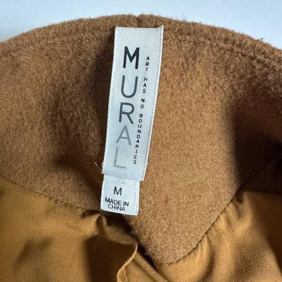 Mural Jacket - Picture 5 of 10